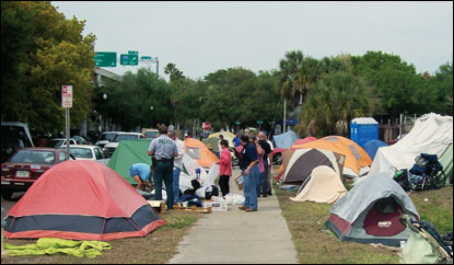 homeless st petersburg population against city tent violence rises nationwide poverty refuge tore twice fla become police had down year